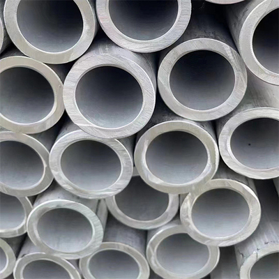 Polished Seamless Stainless Steel Round Pipe / Tube