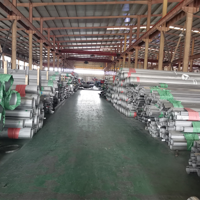Shipbuilding Ss 304 Steel Seamless Pipe Customized Thickness Length